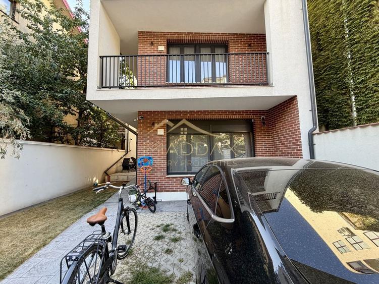 Birou, de 145.69999694824 mp, în Kiseleff