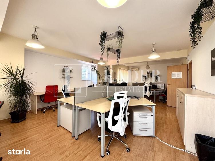 Apartament cu 4 camere în Gara de Nord