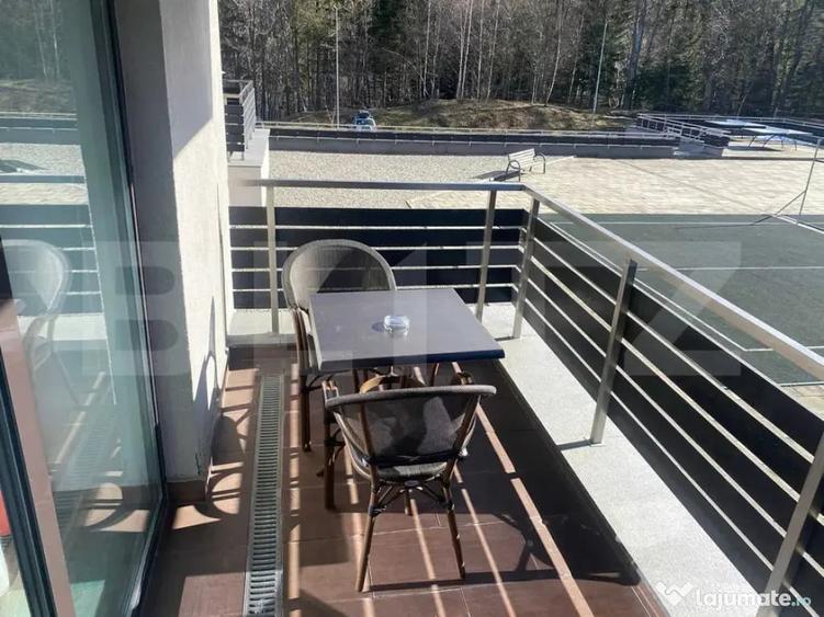 Apartament cu 4 camere decomandat în Poiana Brașov