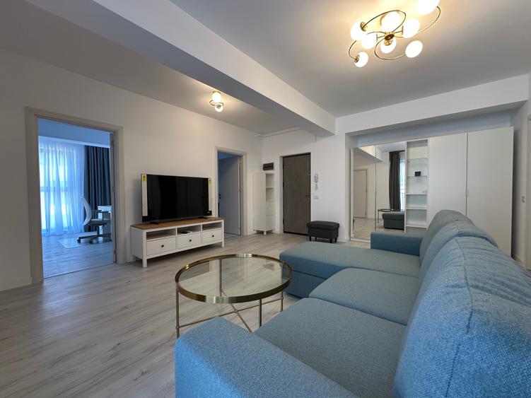 Apartament cu 3 camere decomandat în Central