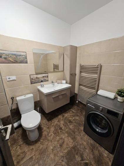 Apartament 2 camere mobilat, 55 mp, decomandat, etaj intermediar, zona BMW - 4