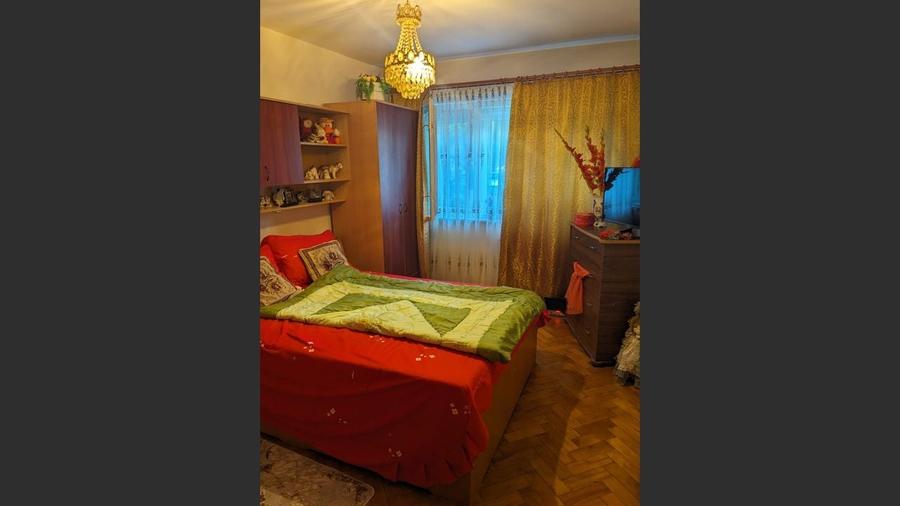 Apartament cu 2 camere decomandat în Autogară