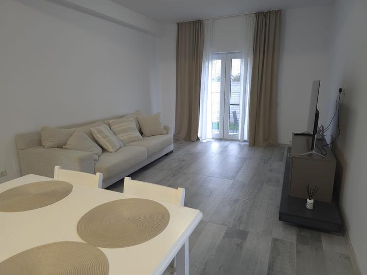 Casă individuală cu 3 camere cu Teren 372 Mp în Berceni