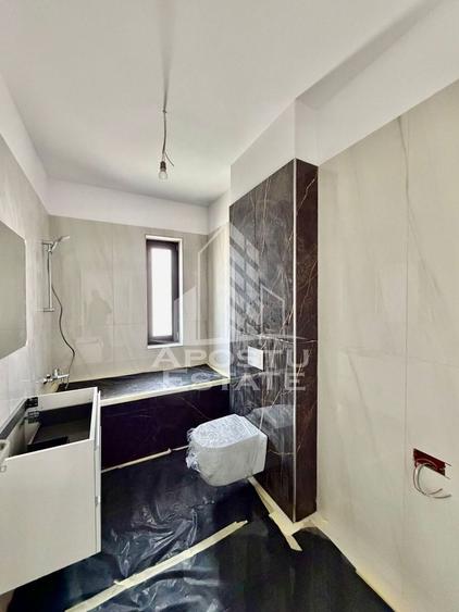 Apartament cu 2 camere decomandat în Torontalului