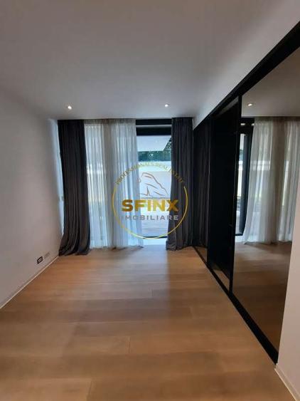 Apartament cu 4 camere decomandat, mobilat în Primăverii