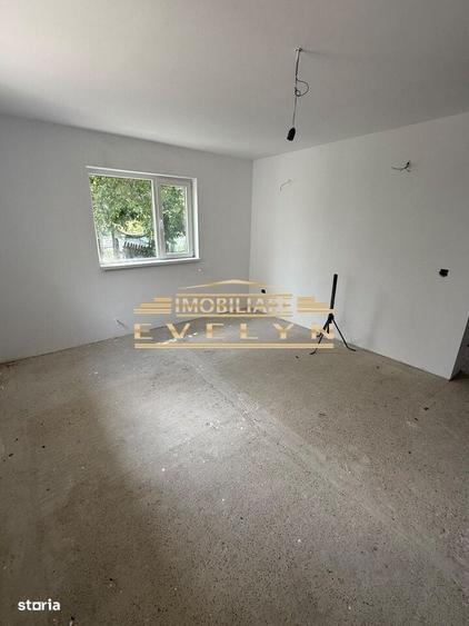 Casă cu 3 camere decomandat în Central
