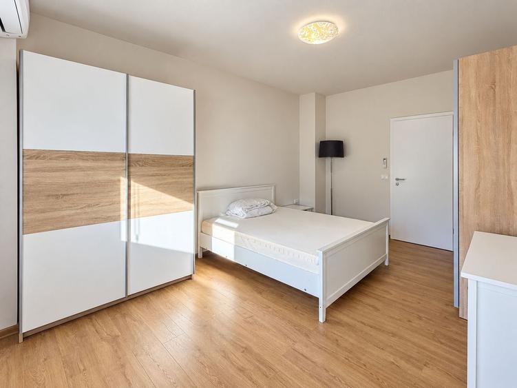 Apartament cu 2 camere semidecomandat, mobilat în Giroc