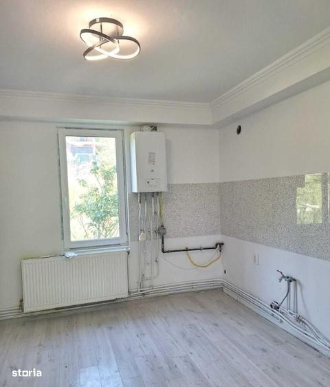 Casă cu 4 camere în Juc-Herghelie