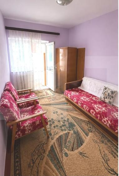 Apartament cu 4 camere decomandat, mobilat în Nord-Est