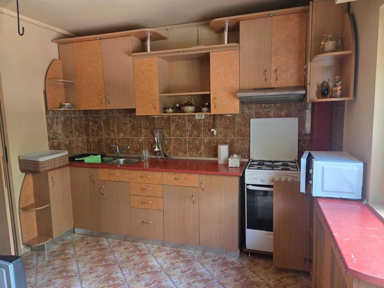 Apartament cu 2 camere decomandat în Brâncoveanu