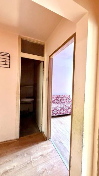 Apartament cu 3 camere decomandat în Între Lacuri
