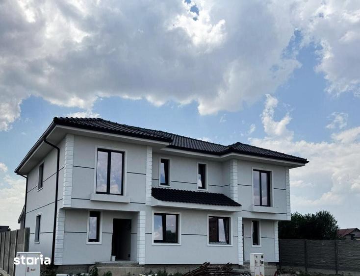 Apartament cu 5 camere în Moșnița Nouă