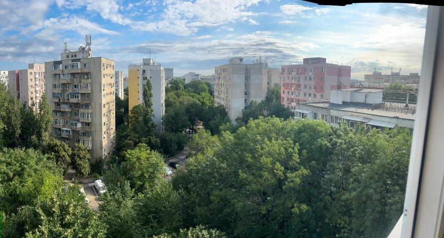 Apartament cu 3 camere decomandat, mobilat în Giurgiului