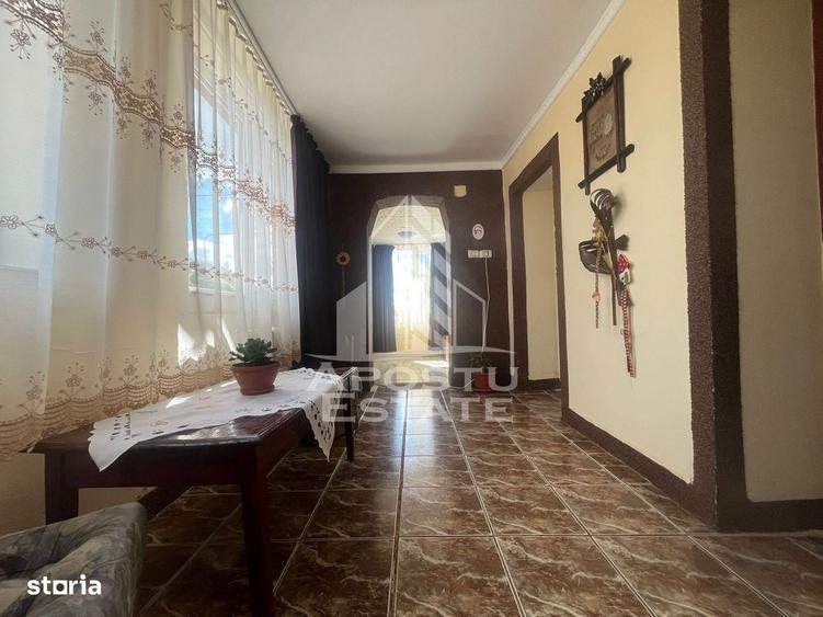 Casă cu 2 camere în Central