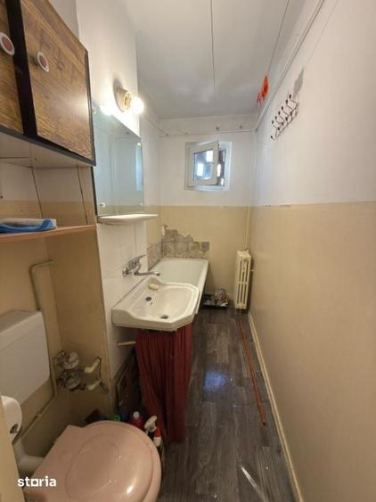 Apartament cu 2 camere semidecomandat în Malu Roșu