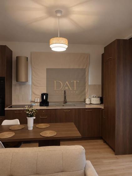 Apartament cu 3 camere semidecomandat în Apahida