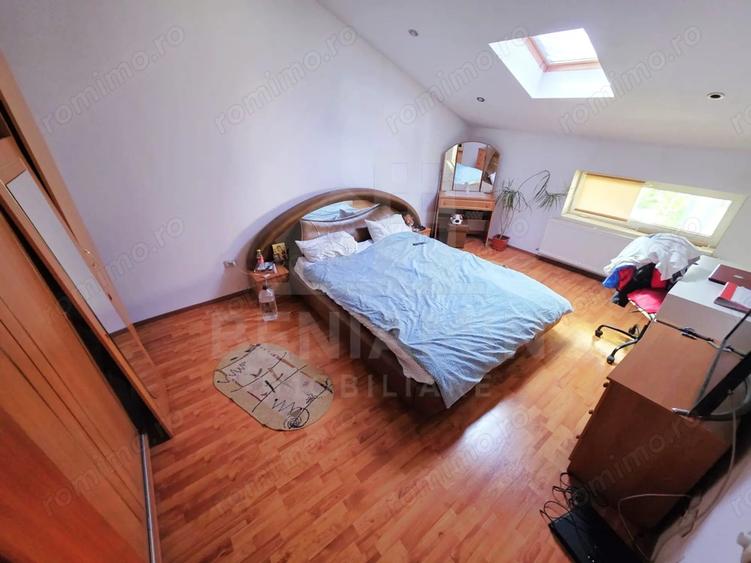Casă cu 4 camere cu Teren 456 Mp în Central