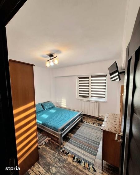 Apartament cu 3 camere decomandat în Coiciu