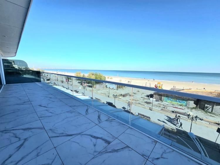 3 camere White Titanic - frontal mare – Mamaia Nord - 15