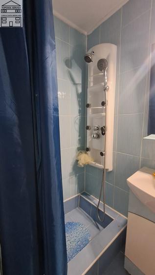Casă individuală cu 6 camere cu Teren 580 Mp în Central