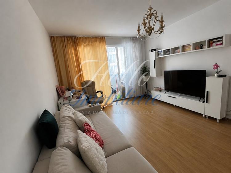 Apartament cu 2 camere decomandat în Florești