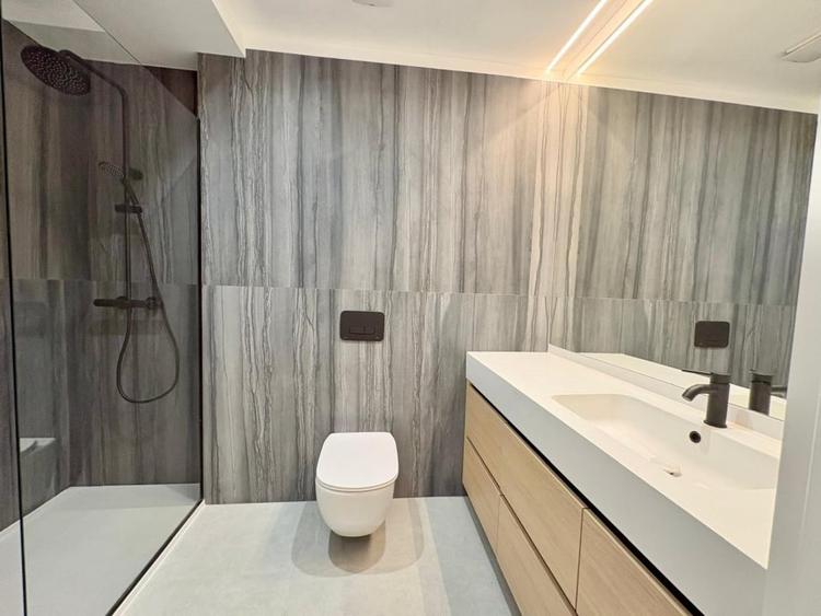 Apartament cu 2 camere decomandat, mobilat în Aviației