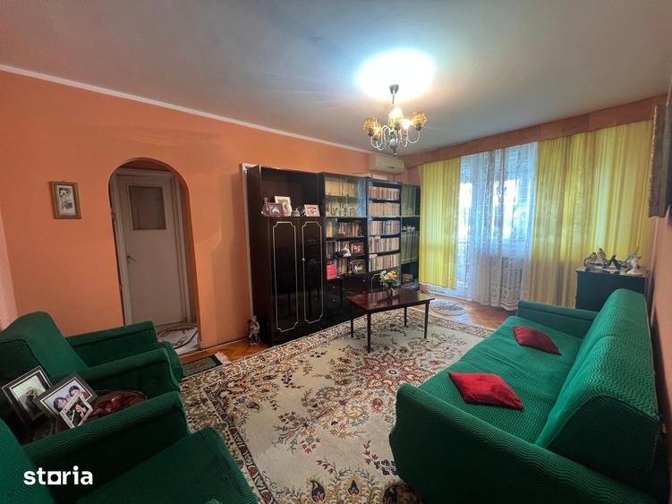 Apartament cu 2 camere în Micro 19