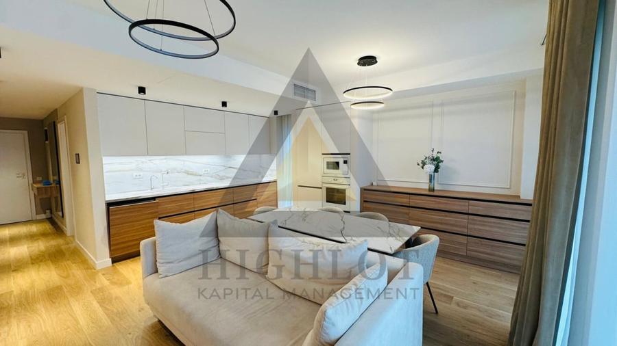 Apartament cu 3 camere decomandat, mobilat în Străulești