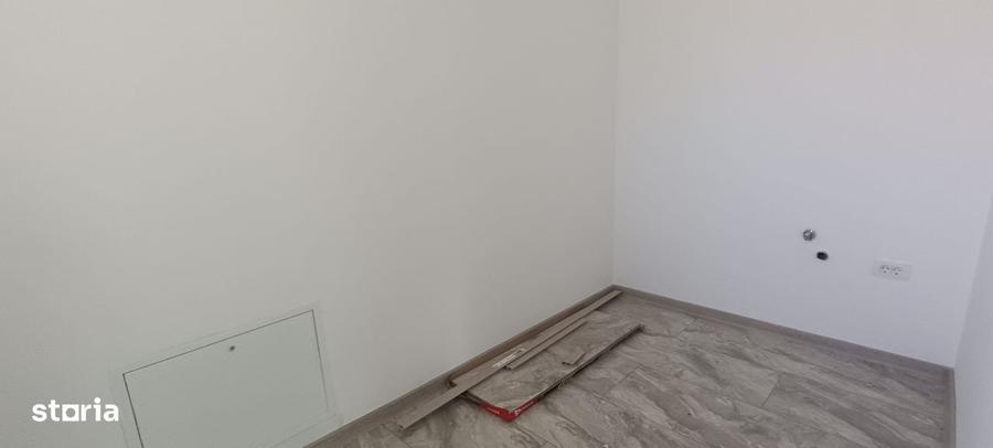 Casă cu 4 camere în Preajba