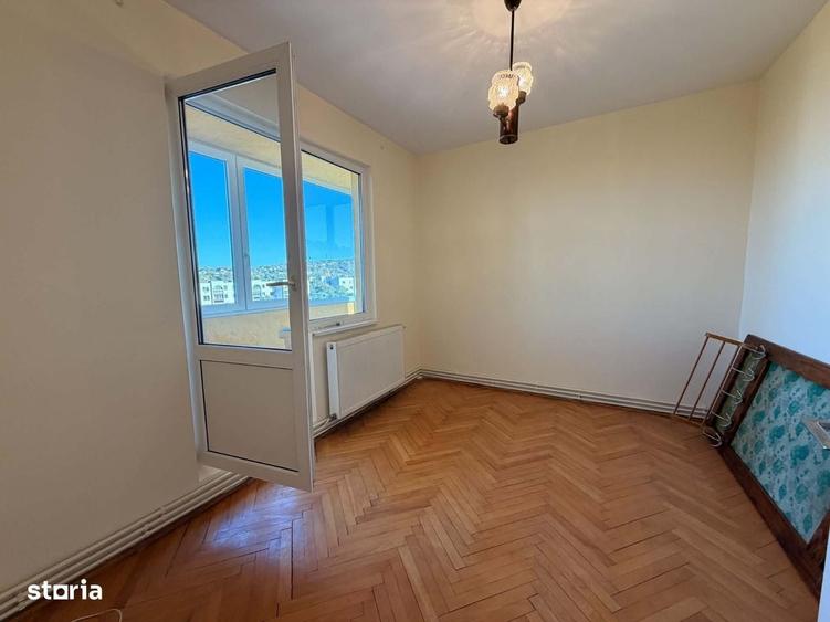 Apartament cu 4 camere decomandat în Tudor Vladimirescu