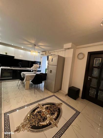 Apartament cu 3 camere semidecomandat, mobilat în Pantelimon