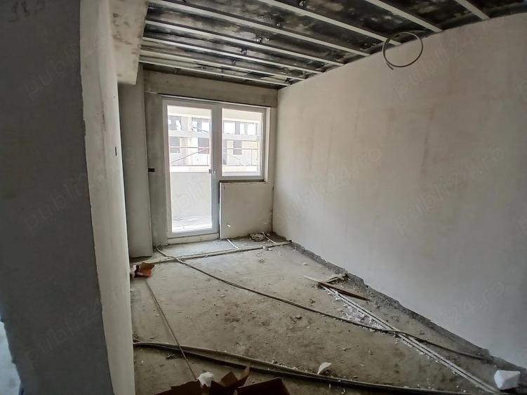 Apartament cu 2 camere semidecomandat în Păcurari