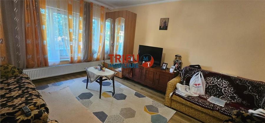 Casă individuală cu 3 camere cu Canalizare în Ampoi 1