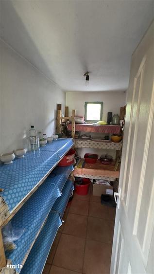 Casă cu 7 camere cu Teren 166 Mp în Șura Mare