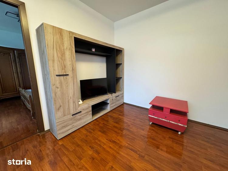 Apartament cu 2 camere în Podu Roș