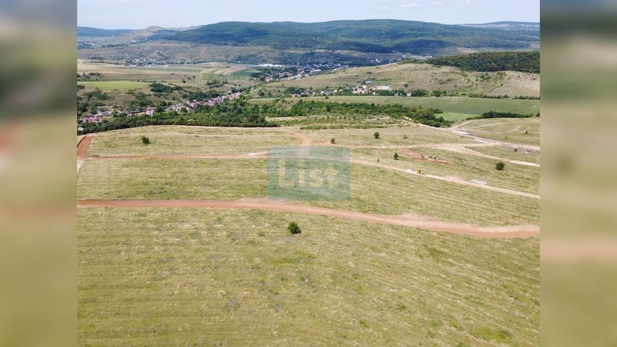 Teren de 1000 mp, în Suceagu