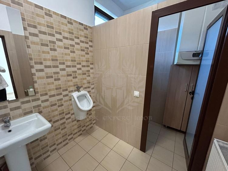 Spațiu comercial, de 176 mp, în Central