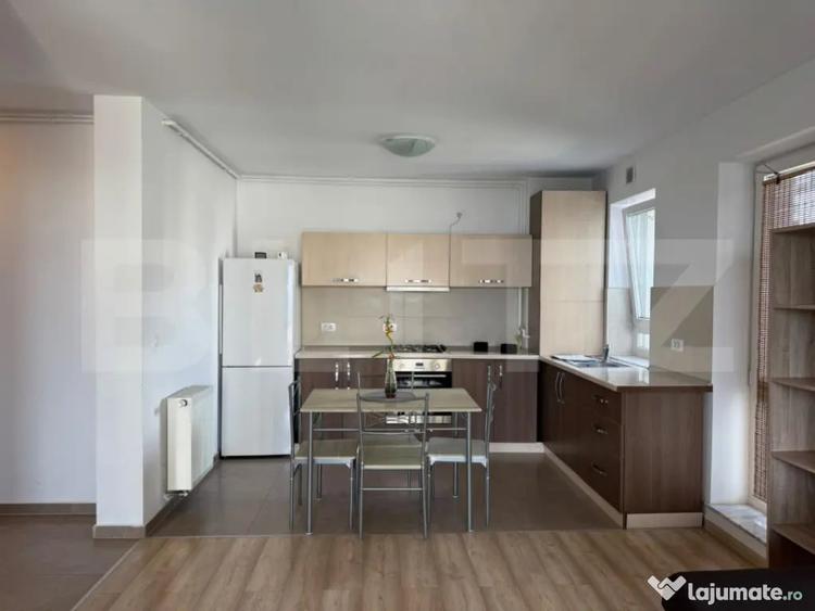 Apartament cu 2 camere semidecomandat în Avantgarden