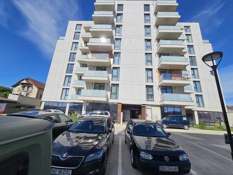 Apartament cu 2 camere decomandat în Petru Rareș