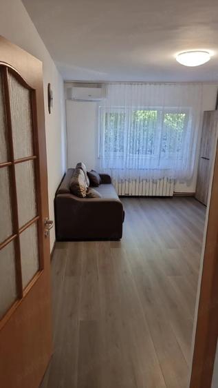 Apartament cu 2 camere decomandat în Mircea cel Bătrân