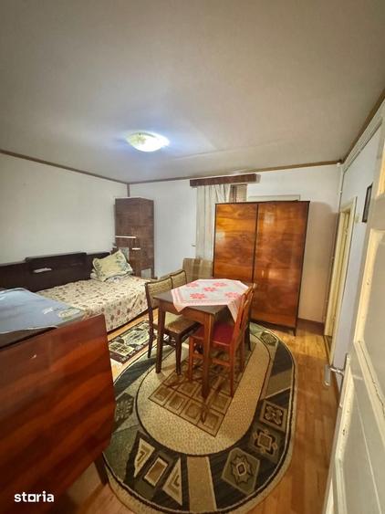 Casă cu 3 camere cu Teren 308 Mp în Central