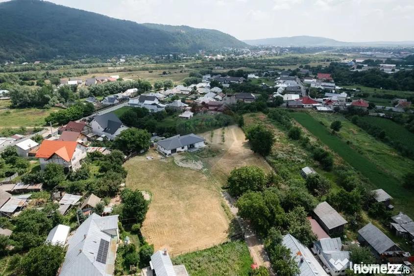Casă cu 5 camere cu Teren 4242 Mp în Lunca (Vânători-Neamț)