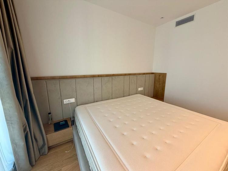 Apartament cu 3 camere decomandat, mobilat în Aviației