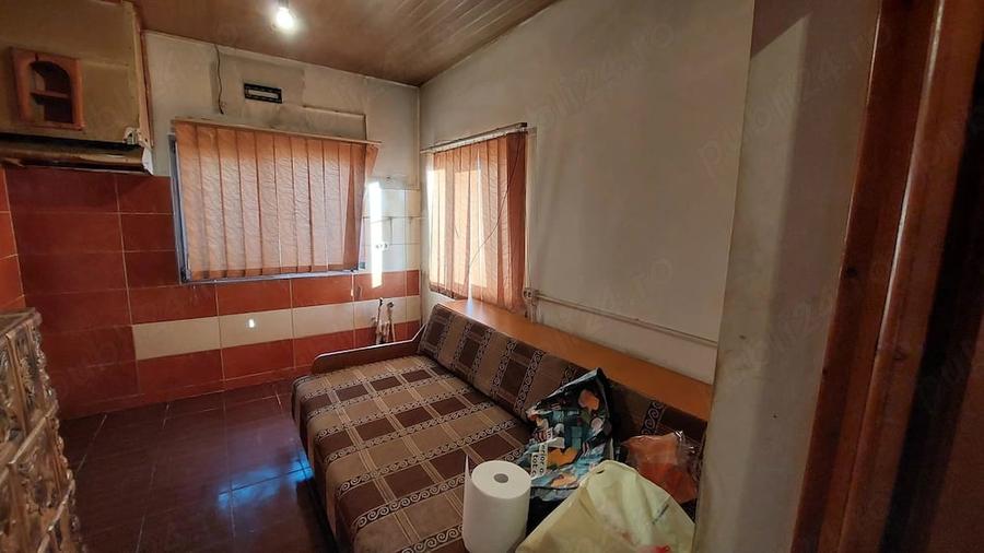 Teren de 103 mp, în Central
