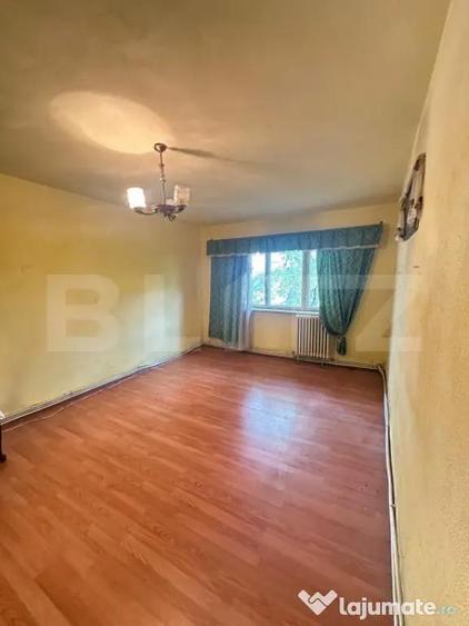 Apartament cu 3 camere, decomandat, zona Liliacului Deva - 2