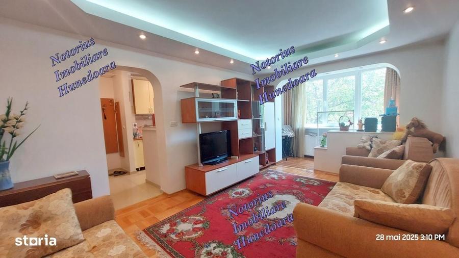 Apartament cu 2 camere semidecomandat în Central