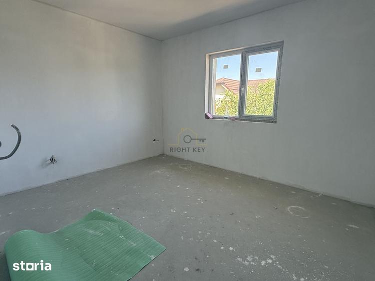Casă cu 4 camere cu Teren 250 Mp în Clinceni