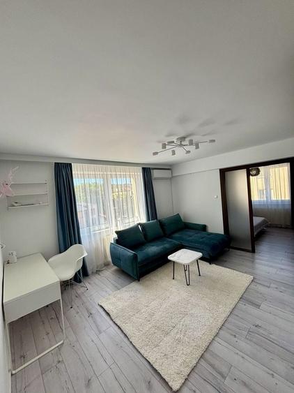 Apartament cu 2 camere semidecomandat în Dosu Bricii