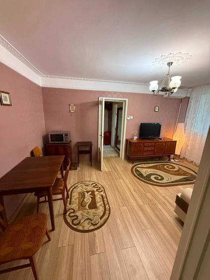 Inchiriez Apartament 2 camere Semidecomandat | Tiglina 1 | Etaj 3, Centrala, AC, Mobilat si utilat, 45mp - 2