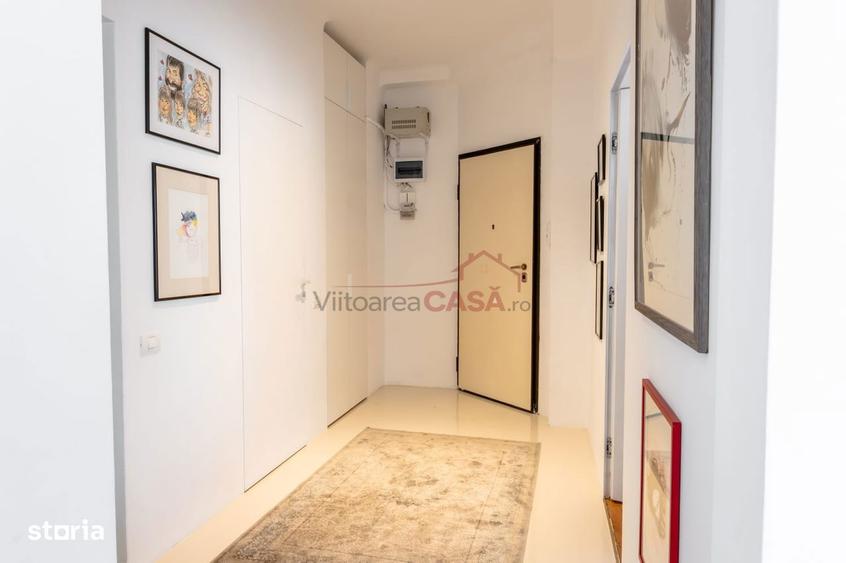 Apartament cu 4 camere decomandat, mobilat în Romană